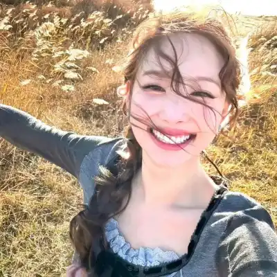 訾幻灵